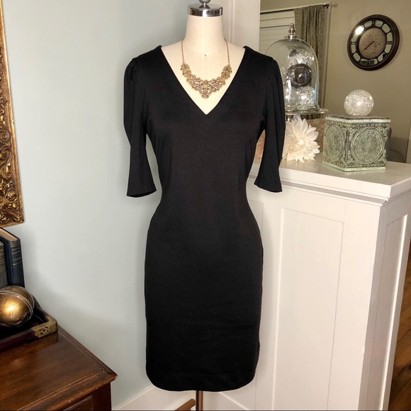 Banana Republic Dresses & Skirts - Banana Republic Black V Neck Dress Stretchy Sheath